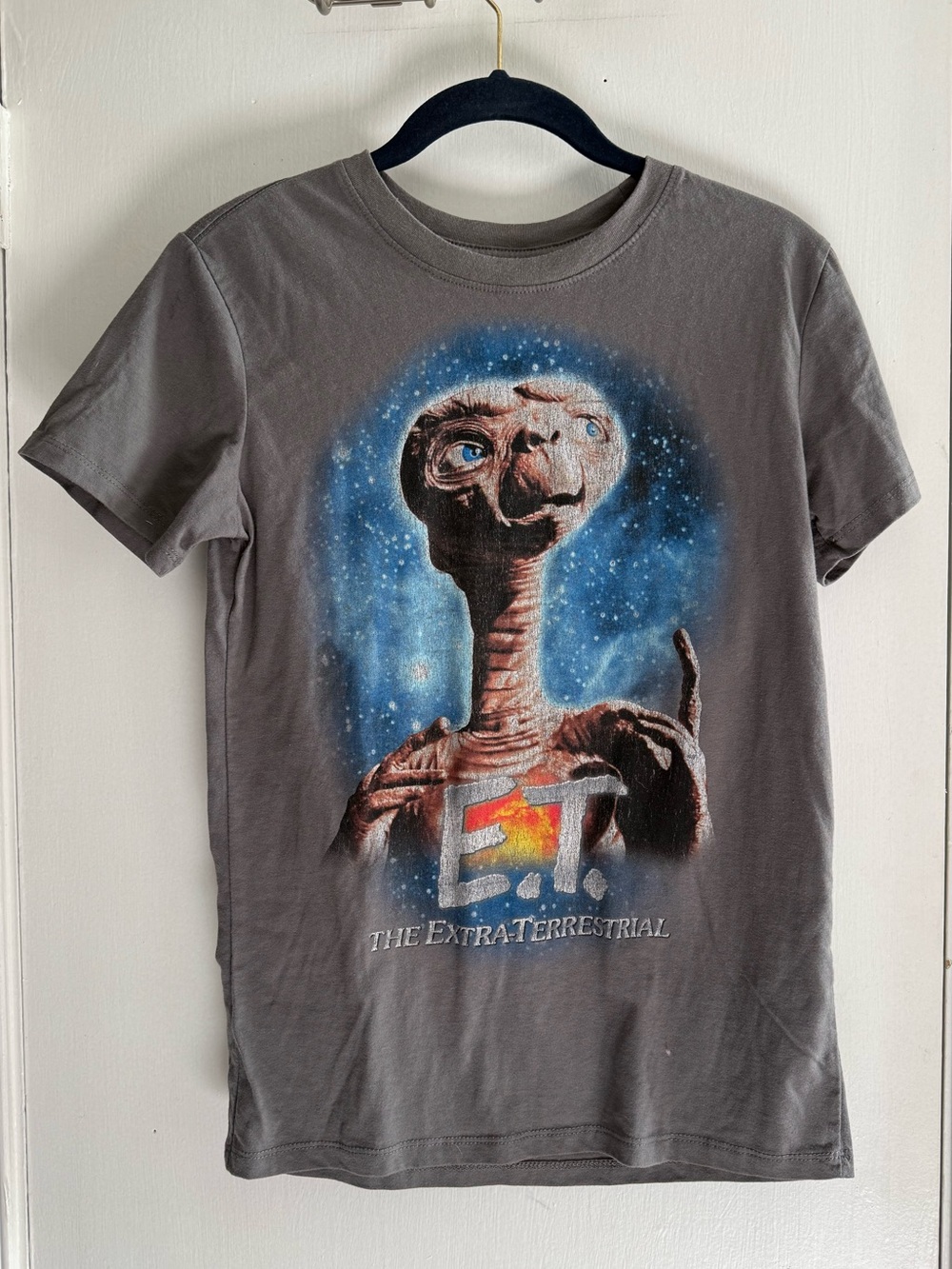 E.T. The Extra-Terrestrial Graphic T-Shirt Gray Movie Tee XS Universal Studios